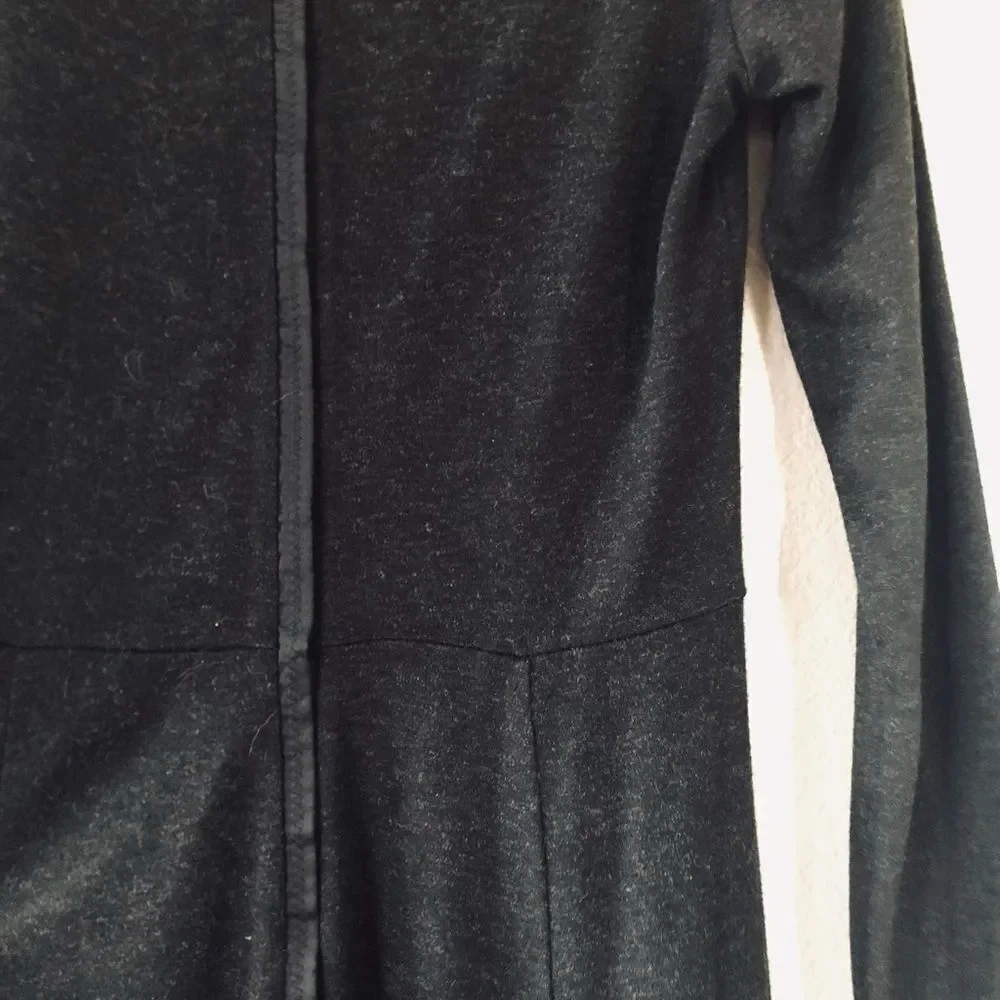 Ann Taylor Wool Soft Stretchy Flattering Dress S